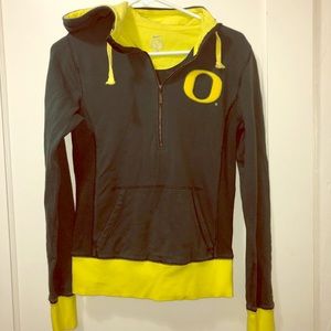 Nike Oregon Ducks 1/4 zip small hooded pull over.